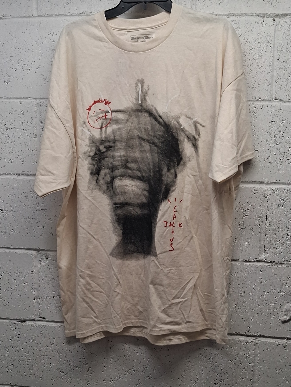 NWT Mens Headgear Classics Beige Graphic Tee